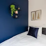 Apartament House By Horizon